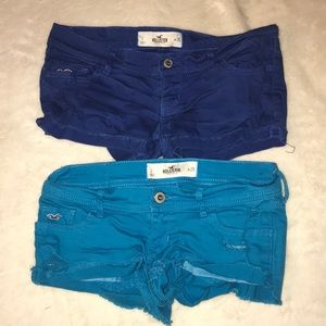 2 pairs of Hollister shorts